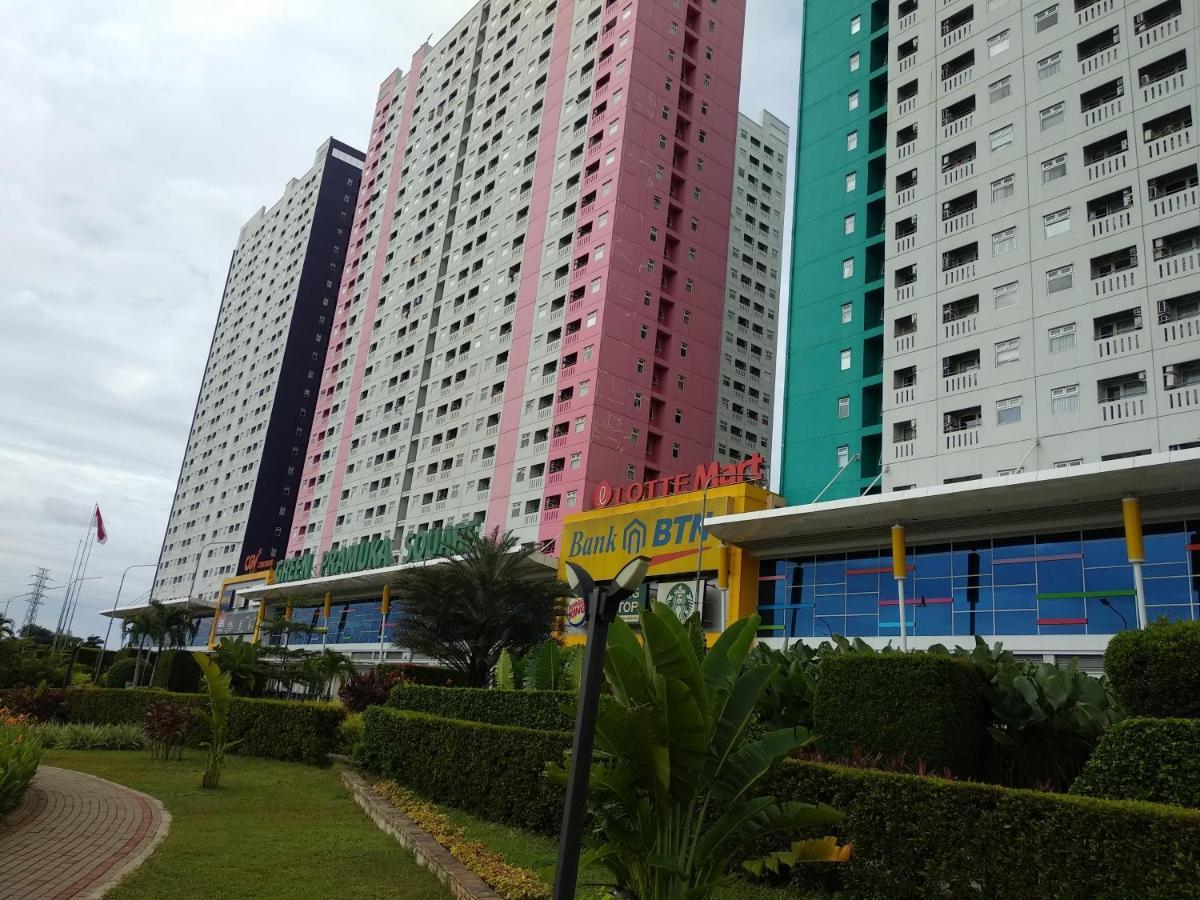 Apartment Comfy 2 Bedroom Nerine Jakarta Exterior foto